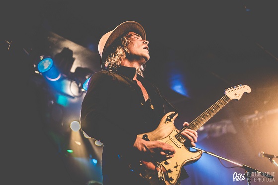 Philip Sayce - photo by. Pete Photographie