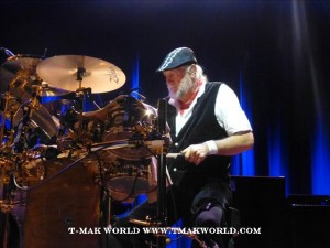Mick Fleetwood - Fleetwood Mac 2013 Newark NJ Concert Review