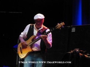 John McVie - Fleetwood Mac 2013 Newark NJ Concert Review