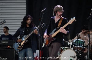 Darren Flower (guitar), Jay Macedo (bass)